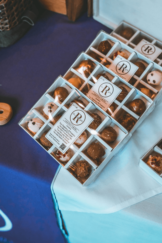 Truffle Box Large 